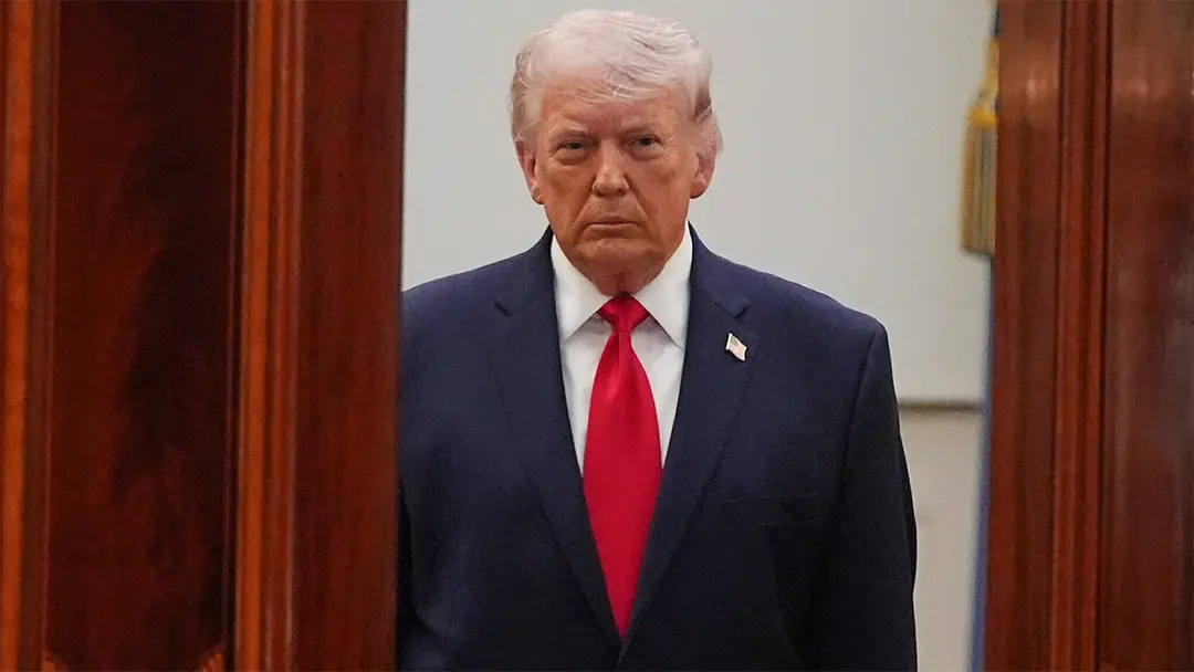 যেসব দেশ হরমুজ দিয়ে তেল আনে তাদেরই দায়িত্ব নিতে বললেন ট্রাম্প